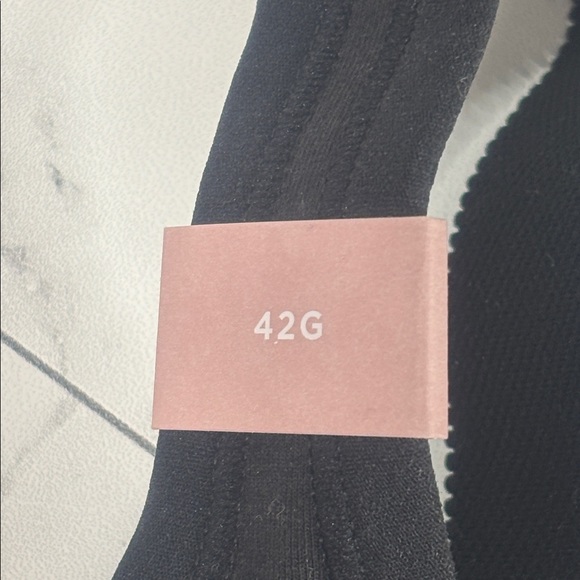 NWT Cacique Lane Bryant Womans T-Shirt Bra Black Lightly Lined NO WIRE 42G - Picture 8 of 11